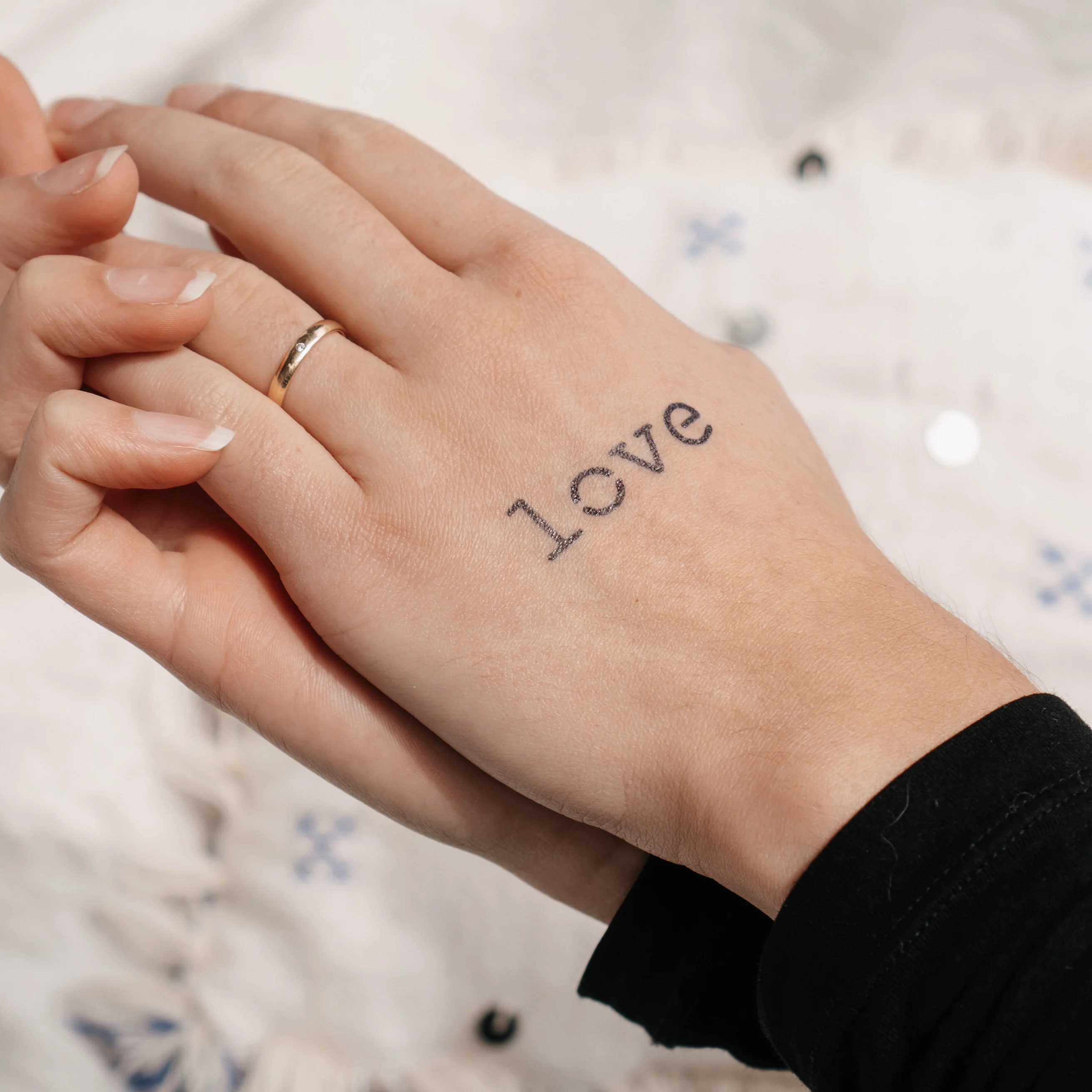 Tatouage Love - Image 4