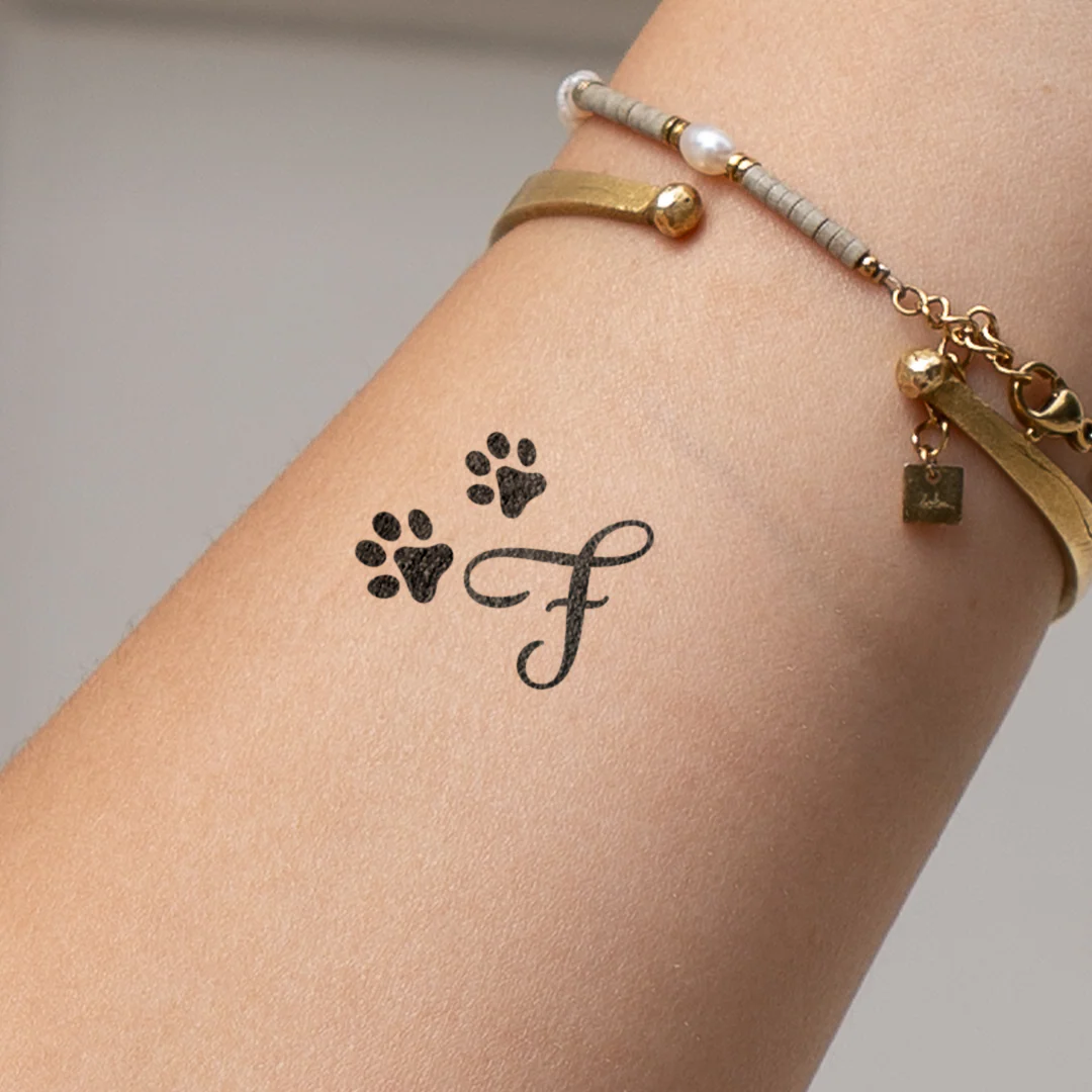 Tatouage pattes avec initiales (A-Z) - Image 16