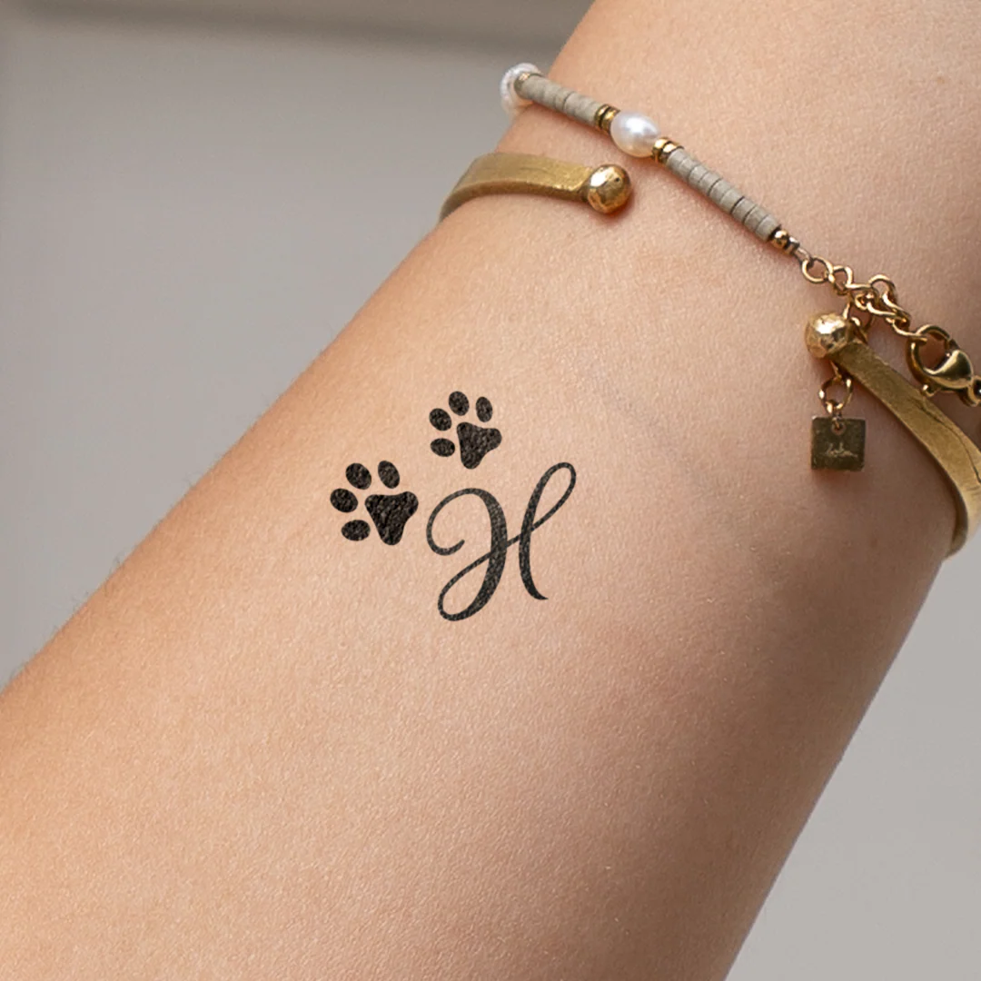 Tatouage pattes avec initiales (A-Z) - Image 22