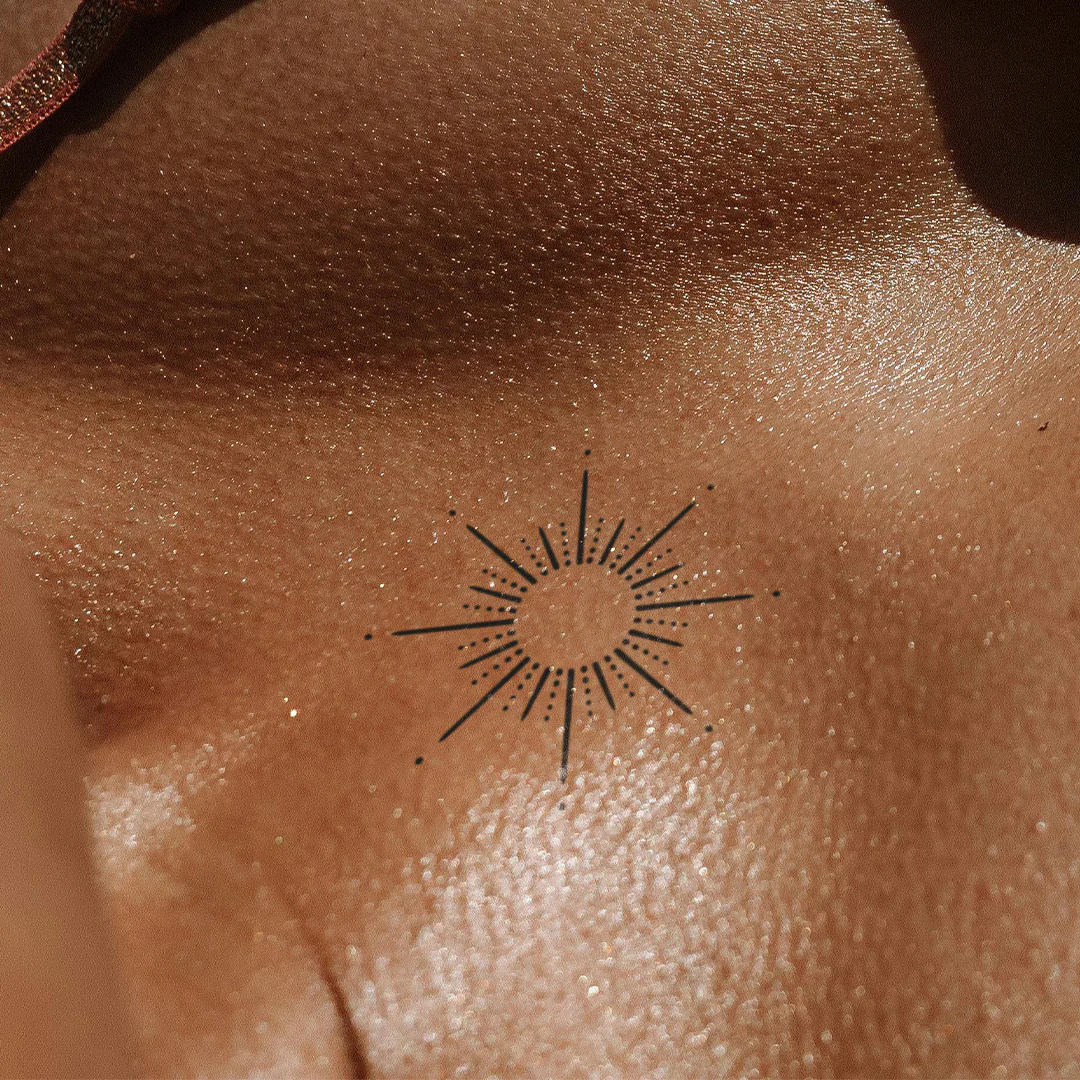 Tatouage d'ornement de soleil  - Image 4